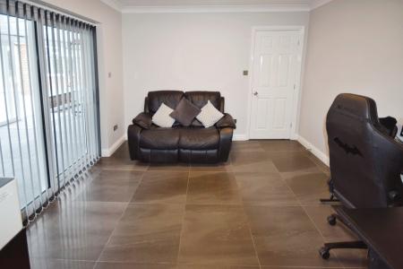 7 bedroom Detached house for sale in Vicarage Lane, Wainfleet St Mary, PE24