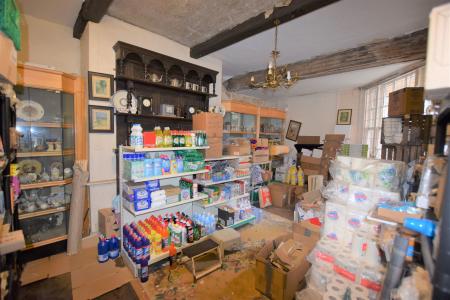 7 bedroom Retail Property (High Street) for sale in West Street, Alford, LN13