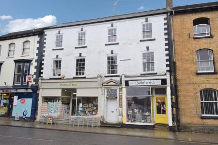 7 bedroom Retail Property (High Street) for sale in West Street, Alford, LN13