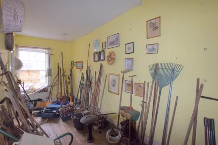 7 bedroom Retail Property (High Street) for sale in West Street, Alford, LN13