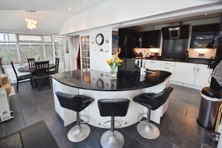 4 bedroom Detached house for sale in Burghley Road, Skegness, PE25