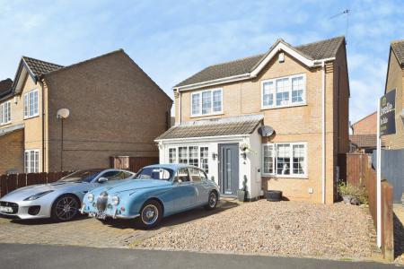 4 bedroom Detached house for sale in Burghley Road, Skegness, PE25