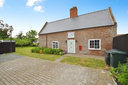 3 bedroom Detached house for sale in Lymn Bank, Thorpe St Peter, PE24