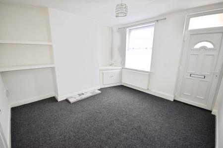 3 bedroom Terraced House for sale in Cross Street, Skegness, PE25