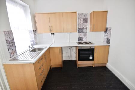 3 bedroom Terraced House for sale in Cross Street, Skegness, PE25