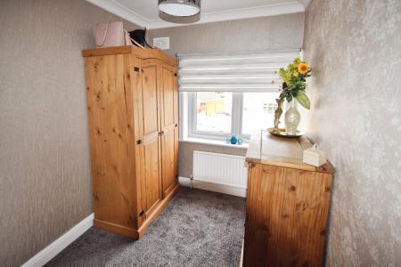 4 bedroom Semi-detached house for sale in Brancaster Drive, Skegness, PE25