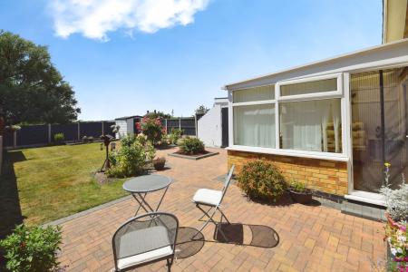 3 bedroom Detached bungalow for sale in West End, Hogsthorpe, PE24