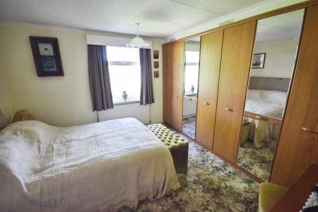 2 bedroom Detached house for sale in Croft Lane, Croft, PE24