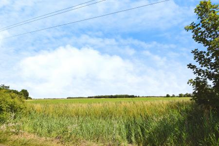 2 bedroom Detached house for sale in Croft Lane, Croft, PE24