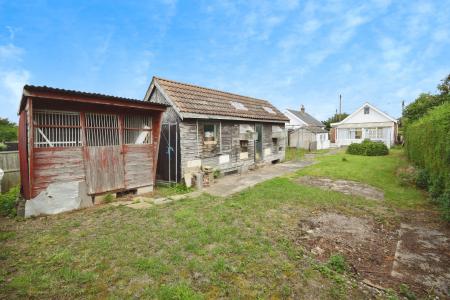2 bedroom Detached bungalow for sale in Mill Lane, Hogsthorpe, PE24