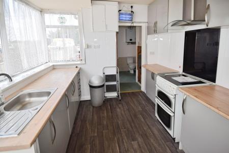 2 bedroom Detached bungalow for sale in Mill Lane, Hogsthorpe, PE24