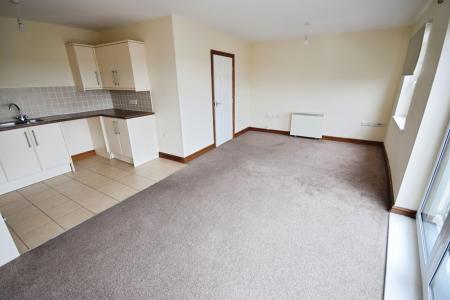 2 bedroom Flat for sale in Belton Park Road, Skegness, PE25