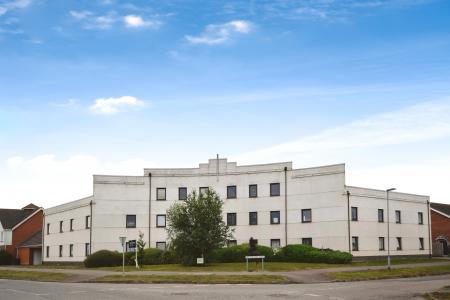 2 bedroom Flat for sale in Belton Park Road, Skegness, PE25