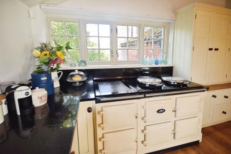 7 bedroom Detached house for sale in Mill Lane, Welton-Le-Marsh, PE23