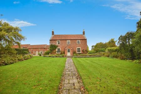 7 bedroom Detached house for sale in Mill Lane, Welton-Le-Marsh, PE23