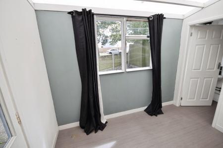 2 bedroom Semi-detached house for sale in George Avenue, Skegness, PE25