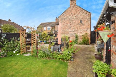 3 bedroom Semi-detached house for sale in Gunby Road, Orby, PE24