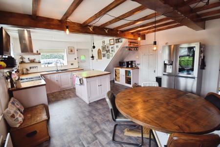 3 bedroom Semi-detached house for sale in Gunby Road, Orby, PE24