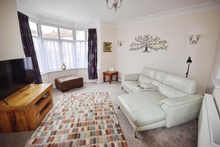 5 bedroom Detached house for sale in Drummond Road, Skegness, PE25