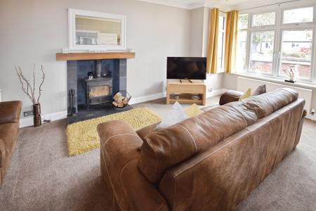 5 bedroom Detached house for sale in Drummond Road, Skegness, PE25