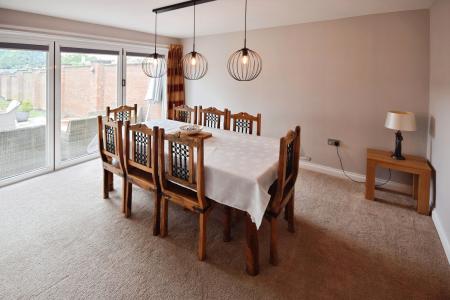 5 bedroom Detached house for sale in Drummond Road, Skegness, PE25