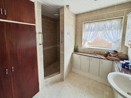 3 bedroom Detached bungalow for sale in Martin Way, Skegness, PE25