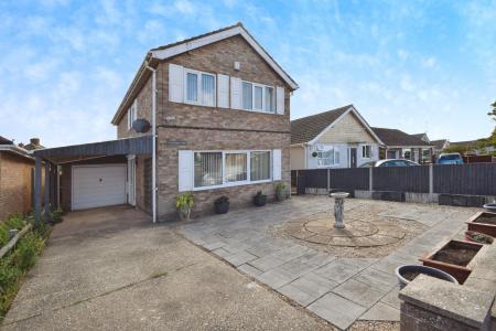 4 bedroom Detached house for sale in Montgomery Road, Skegness, PE25