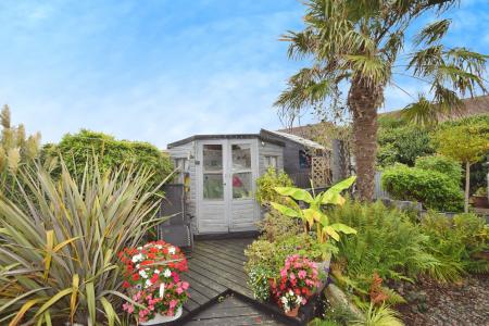 4 bedroom Semi-detached house for sale in Dormy Avenue, Winthorpe, PE25