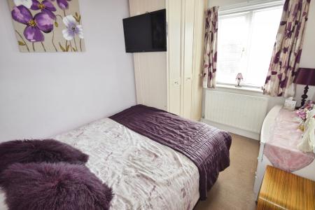 4 bedroom Semi-detached house for sale in Dormy Avenue, Winthorpe, PE25