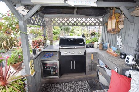 4 bedroom Semi-detached house for sale in Dormy Avenue, Winthorpe, PE25