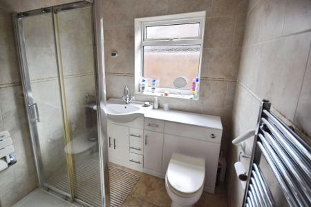 3 bedroom Detached bungalow for sale in Hall Lane, Burgh Le Marsh, PE24