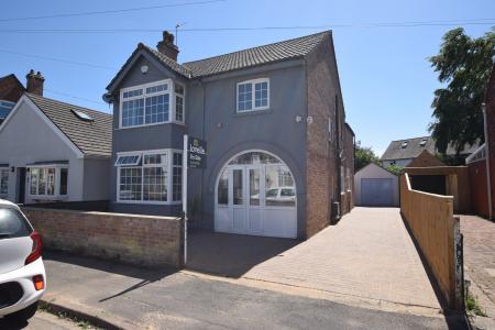 Wilford Grove, Skegness, PE25
