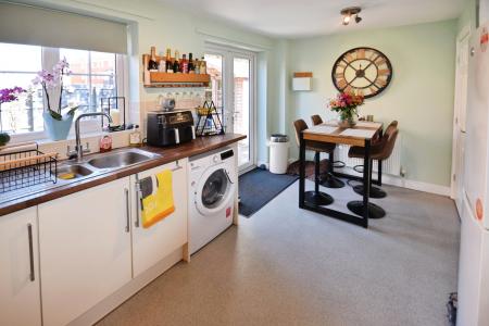 3 bedroom Semi-detached house for sale in Belton Park Road, Skegness, PE25