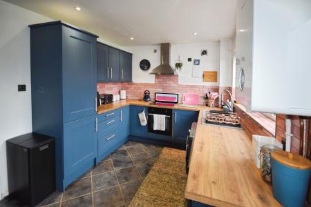 2 bedroom Semi-detached house for sale in Talbot Close, Spilsby, PE23