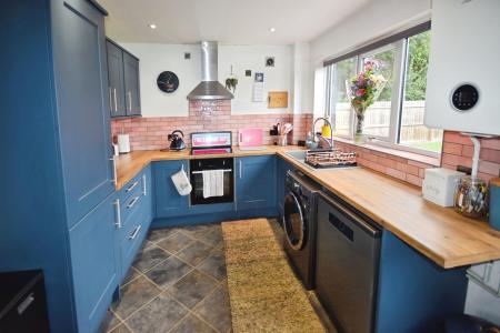 2 bedroom Semi-detached house for sale in Talbot Close, Spilsby, PE23