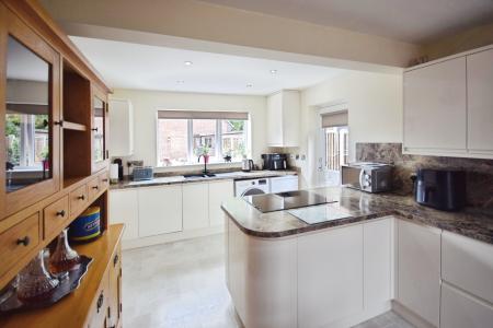 3 bedroom Detached house for sale in Burghley Road, Skegness, PE25