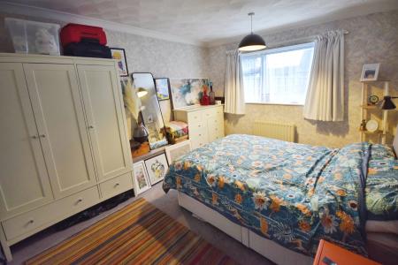 2 bedroom Bungalow for sale in Swaby Crescent, Skegness, PE25