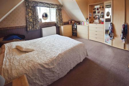 5 bedroom Semi-detached house for sale in Drummond Road, Skegness, PE25