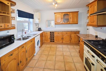 2 bedroom Bungalow for sale in Lincoln Road, Skegness, PE25