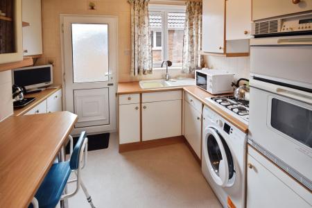 2 bedroom Bungalow for sale in Richmond Drive, Skegness, PE25