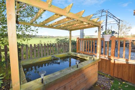 2 bedroom Park home for sale in Hagnaby Road, Old Bolingbroke, PE23