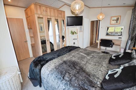 2 bedroom Park home for sale in Hagnaby Road, Old Bolingbroke, PE23