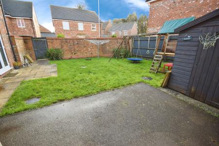 4 bedroom Detached house for sale in Bishop Tozer Close, Burgh Le Marsh, PE24