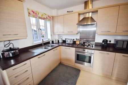 4 bedroom Detached house for sale in Bishop Tozer Close, Burgh Le Marsh, PE24