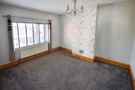 3 bedroom Semi-detached house for sale in Hoylake Drive, Skegness, PE25