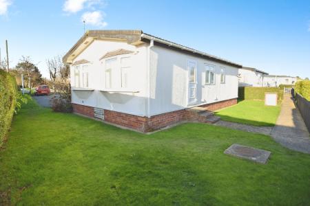 2 bedroom Park home for sale in Beech Crescent, Whitehaven Park, Ingoldmells, PE25