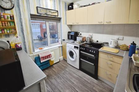 4 bedroom Detached house for sale in Firbeck Avenue, Skegness, PE25