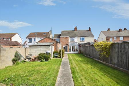 4 bedroom Semi-detached house for sale in Church Lane, Skegness, PE25