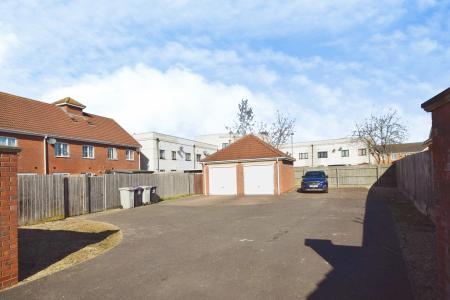 3 bedroom End of terrace house for sale in Churchill Avenue, Skegness, PE25