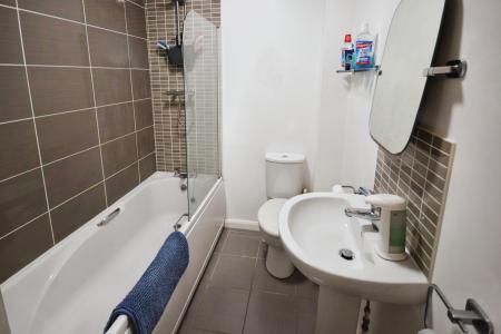 3 bedroom End of terrace house for sale in Churchill Avenue, Skegness, PE25